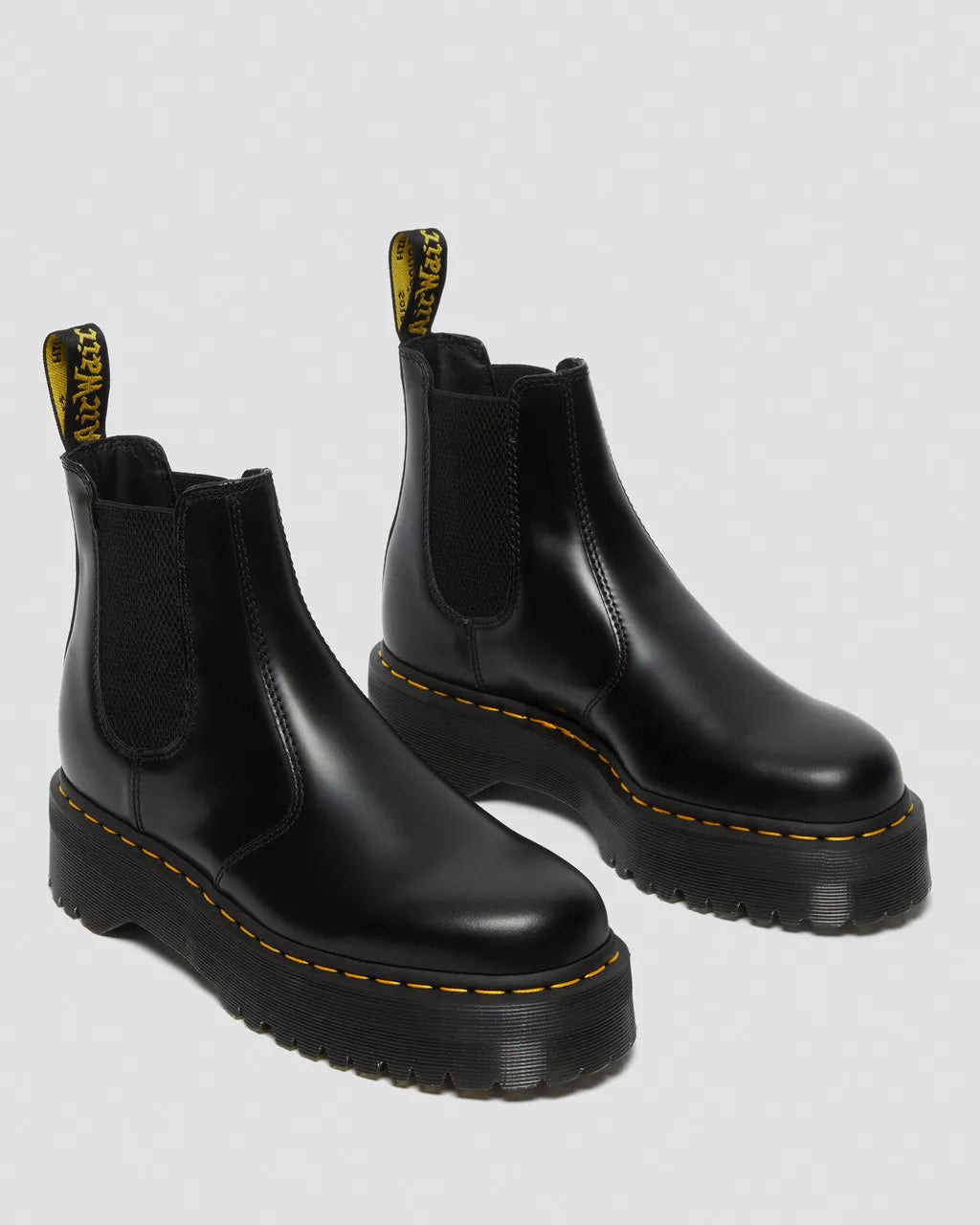 Dr. M.- 2976 Smooth Leather Platform Chelsea Boots
